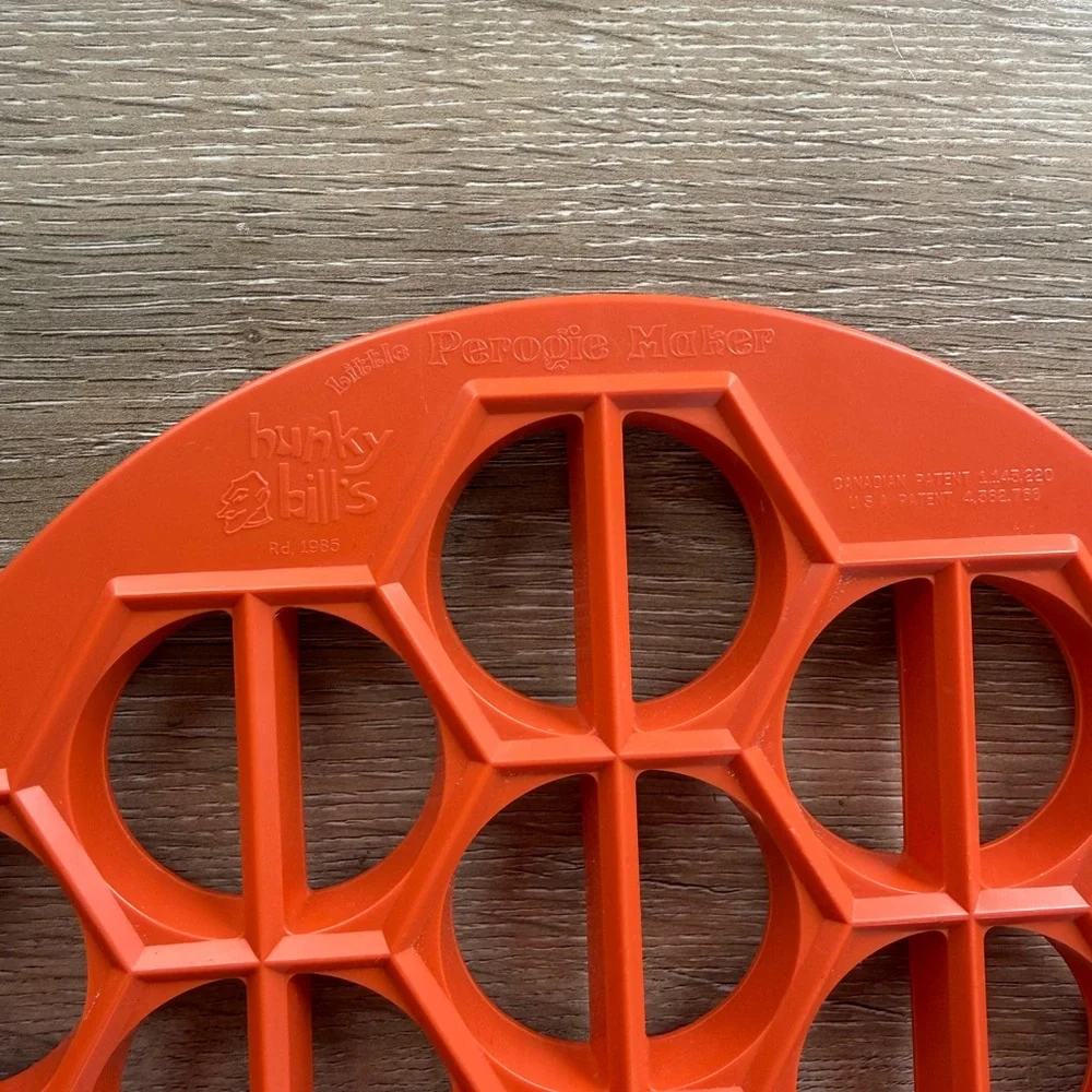 hunky bills plastic press